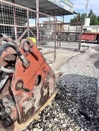 جك همر ياباني للبيع حجم 1000    07732084854