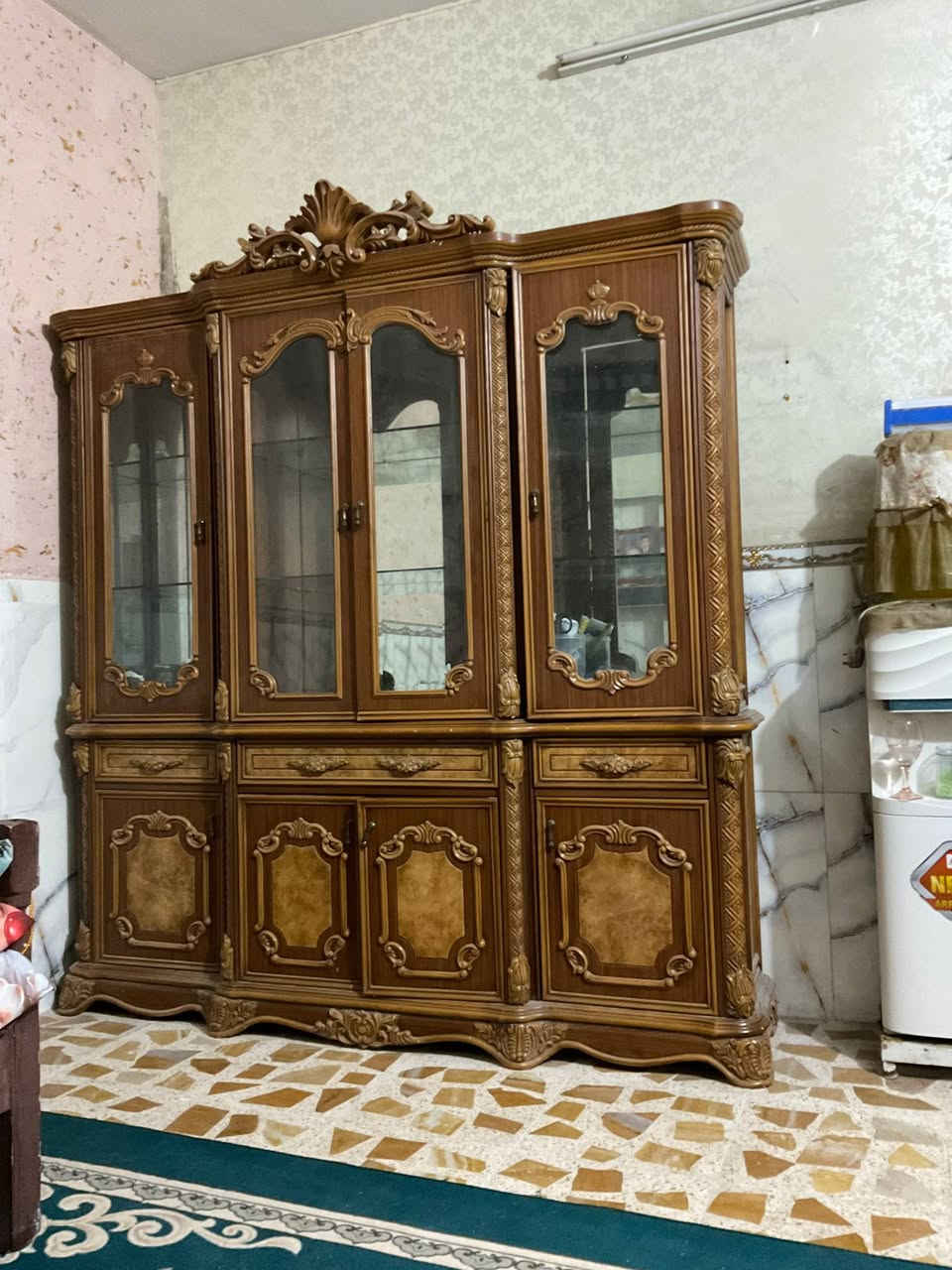 للبيع المعرض
السعر 150وبي مجال
رقم الموبايل :***********
العنوان بغداد مدينه الصدر
