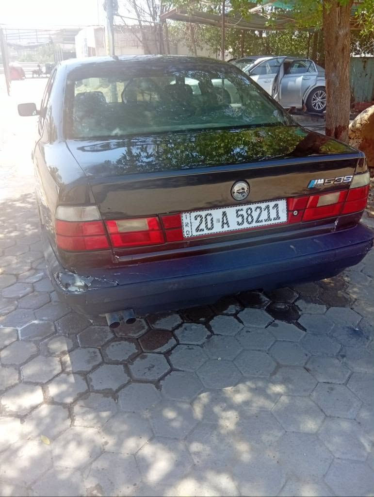سلام عليكم شباب  BMW للبيع 
 535 
مكينه  مفتوح  
كير اوتماتيك
مديل 1994
بجم عريض
كهربائياته كله شغاله 
كشنات اسود جلد بلادي 
جام كهرباء 
دركهm
ويل خليه اصلي 
منضومه زنون جديده 
رقم ديالى نكليزي 
سعرها 36 وبيها مجال

الرقم 

***********
مكلف بل نشر النجف, العراق

