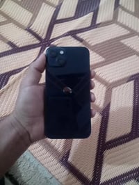 آيفون ١٣ • بطارية ٨٣ • اصلي