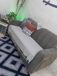 تخم 8 مقاعد مستعمل نضيف رايد 225 وبي مجال مكاني الاسكان قريب على المنص...