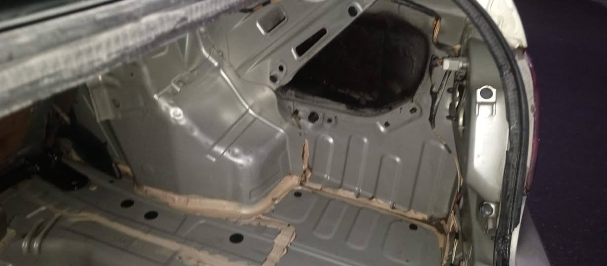 سلام عليكم تيوتا يارس 2007خليجي محرك كبير صدر امامي وخلفي جديد كهربائيات كلهة شغالة تدفئة وتبريد شغال داخل جديد شاشة تاب وكامرة خلفية مصبوغة عام سنوية جديدة وهزة جديدة ورقم نكليزي بسمي سعر 70بيهة مجال مكاني بغداد حي الجهاد تصال 📞***********
