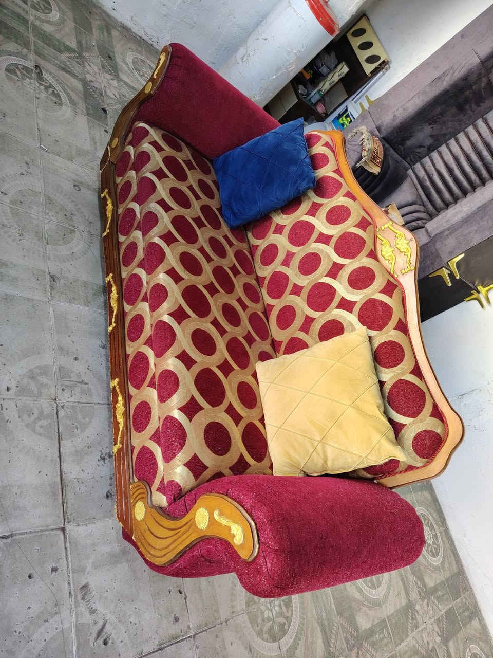 تخم قنفات نظيف جدا بشرط سعر ٢٥٠ الف دينار عراقي
للاستفسار ***********
رجا ما موجود ع الفيس الشراي يتصل
