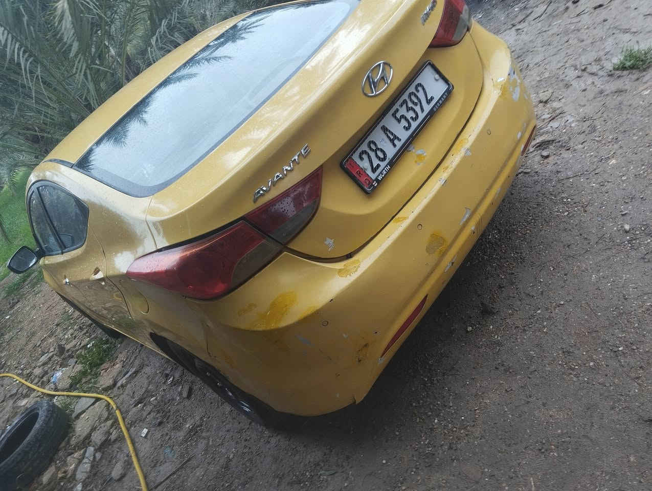 مرخصه صاحب الكروب االانتره افانتي مديل 2011رقم نجف انكليزي بسمي سنويه ل31مصفره هيئه وغرمات مداور ثاني يوم مكينه جديده جيدي اي1600 حداديه 70/بل ميه تخم تاير جديد السياره مكفوله ما عده طخه بل حوض الشاصي مابيه شي بس الحوض مو ضربه طخه مواصفات  تحكم استيرين ما نع انزلق اشير بل مري البدي بي طخات بصيطه يعني مابينه مكلف بل نشر رقم صاحب السيارة ***********
