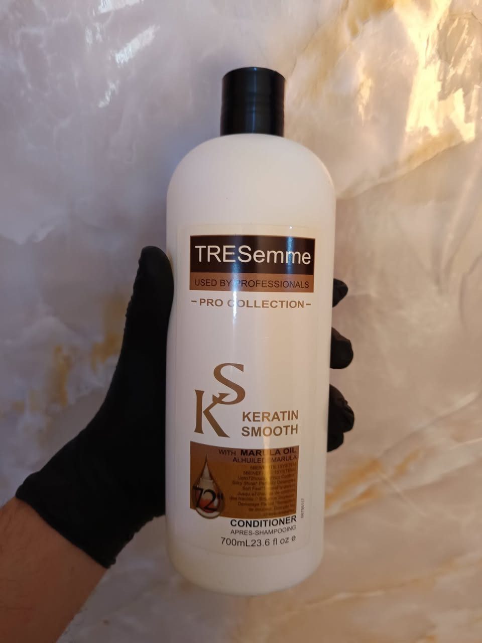 شامبو تريس مي ومكيف الشعر الخاص به 
تميز ودرجة اولى ... حماية للشعر والحفاظ عليه 
السعر خيالي القطعة ٣٠٠٠ الاف دينار كل قطعتين بـ (٥٠٠٠) الاف دينار 
توصيل داخل هيت مجاني 
للطلب تواصل معنا عبر الخاص او على الواتس
***********
او ***********
