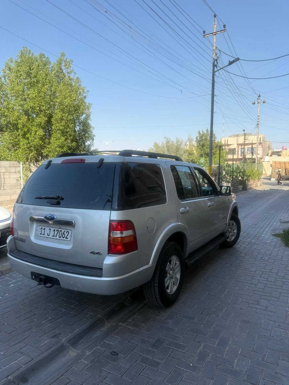 السلام عليكم فورد اكسبلور 2009 خليجية سيارة جديدة بمعنى الكلمة مكفولة من ضربة وتبديل والبارد بيها صبغ حزام اثر جراد مكينة وكير vvt جاهزة مكينة كير حدادة تخم تاير تبريد السعر 67 العنوان البصرة المعقل رقم الهاتف *********** البصرة, العراق
