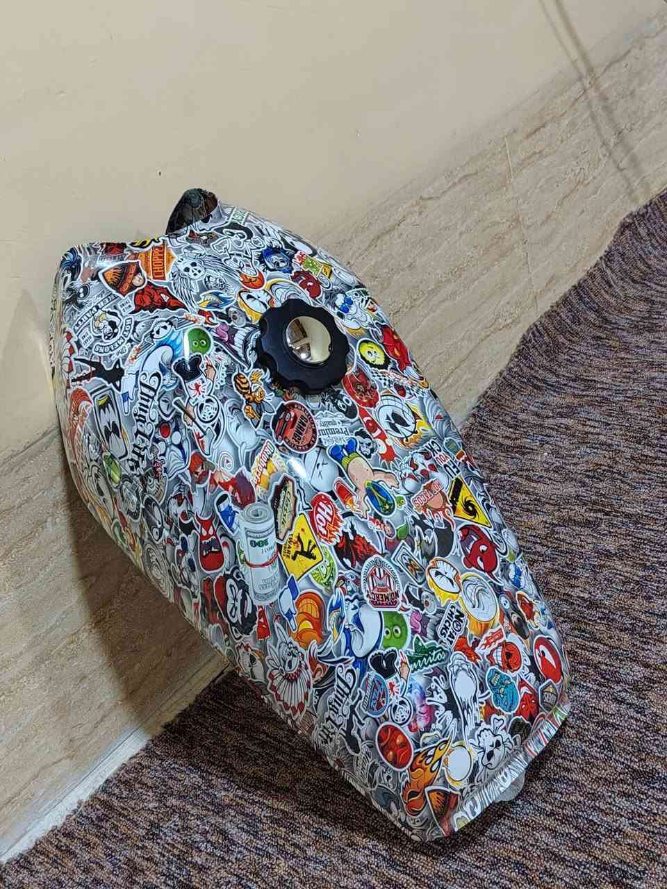 طگ لايلون جديد (للبيع) 
تانكي موشم مع صفايح موشم نفس اللون
للأستفسار:***********
