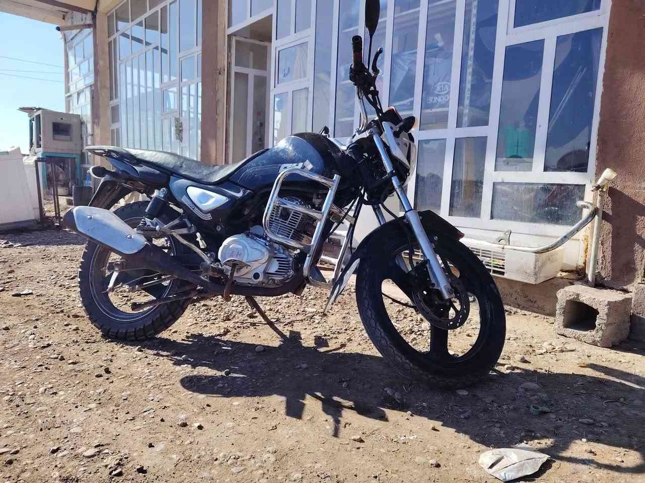 لبيع AH مديل ١٩ السعر 825 وبي مجال اتصل وتدلل ***********المكان  صلاح الدين الدجيل
