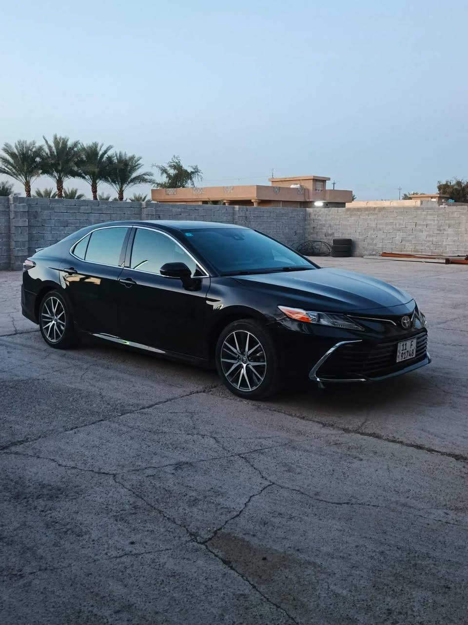 كامري هايبرد  موديل ٢٤ لسياره جديده ماشيه ١٨ الف فول عده لفتحه كشنات كهرباء رادارات تحديد مسار تدفه ستيرن وكشنات  وباقي لمواصفات معروفه حادتهه مبدل بنيد فقط   السعر ٢٠٠ لعنوان بغداد أبو غريب *********** /***********
