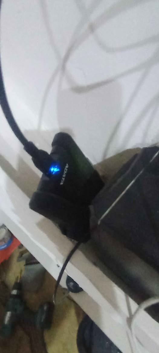 Xpox seris S نضافه فول ما مفتوح ولا مصلح وا اليده نضيفه ما مصلحه ابد جديده

غراض جهاز
هارد داخلي 512
وا هارد خارجي 2TP
كيبورد وا موس ويه الكس بوكس
سماعات محيطيه كارتونه الصليه مال اكس بوكس حساب مال فورزه هوريزن 5 كامل بي هواي سيارات خليت نحل نشره متغيره مال ديكور ويه جهاز تحكم با تليفون سعر 650 الف وبي مجال قليل رقم *********** النجف, العراق
