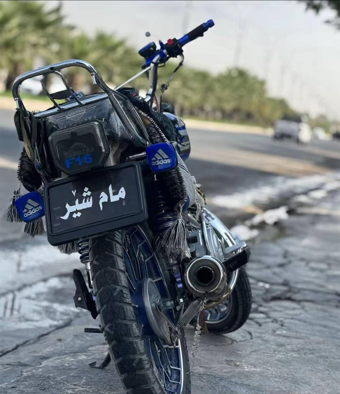 سلام عليكم للبيع دراجه نامي برو
موديل (24)
محرك (200cc)
دراجه احلا من صور 
عندك نقص العداد وتانكي بيهه ضربه خفيفه فقط  
اوراق موجوده وسعرهه بلاش


**إذا كنت صاحب هذا الإعلان وتريد حذفه لأي سبب، رجاءا أرسل رسالة إلى الدعم الفني**