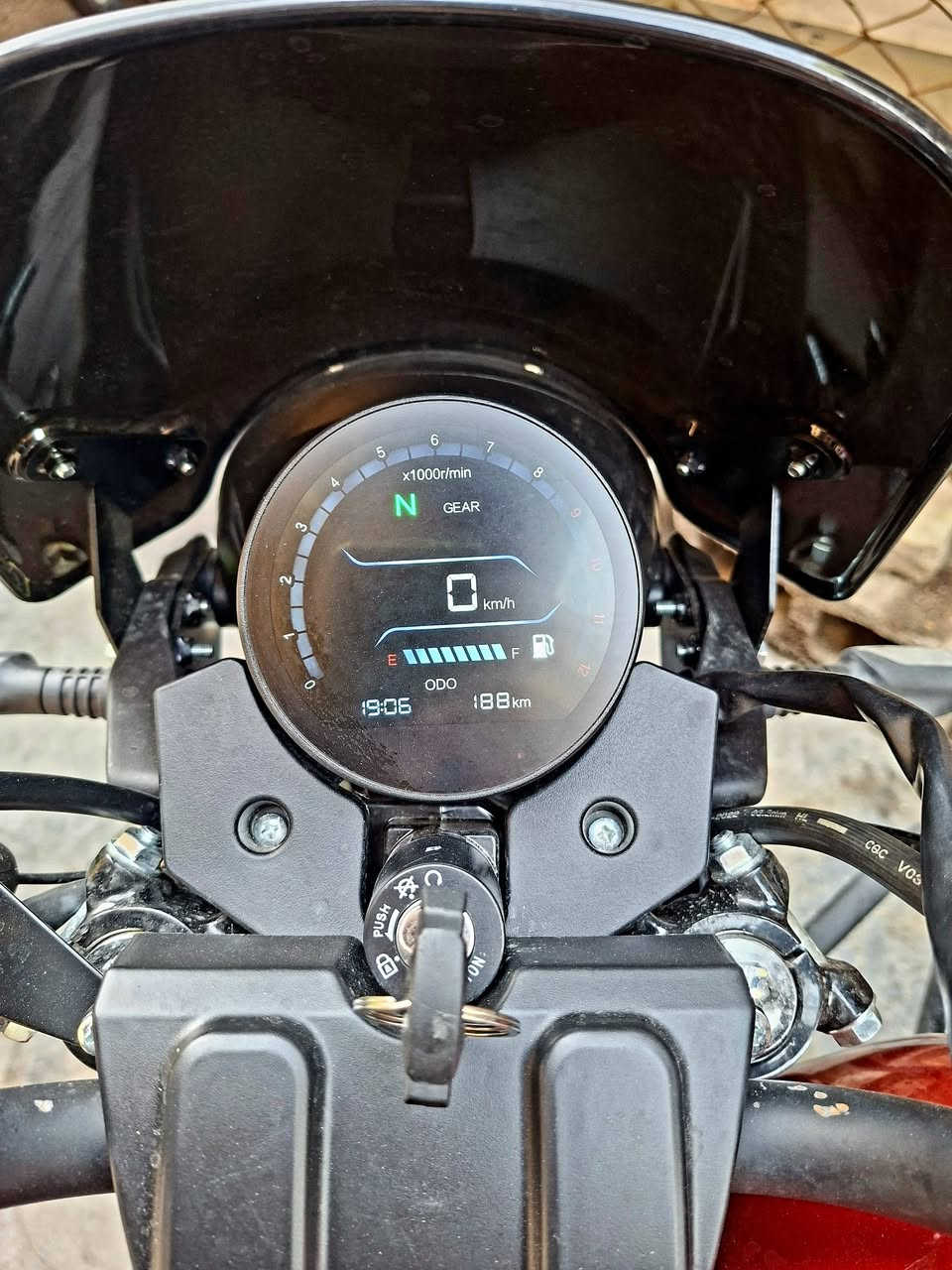 دايوان موديل 2026
الشكل الجديد
الدراجة زيرو ماشية 200 كيلو فقط
محرك 200cc
اوراق سكنر 
السعر مليون و 650 قفل
مكاني بغداد / الحرية 
***********
