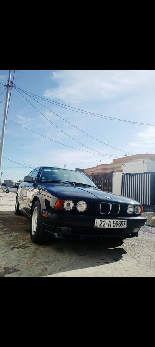 سلام عليكم للبيع BMW موديل ١٩٩١ ألماني السياره ٥٢٥ بلاد  محرك عدل كبس هزه وسنويه جديده لحد ٢٠٣٠ وبيها دفتر بانزين مابي اي ظرر صبع عام جماليه  رقم اربيل  السياره باسمي السعر  ٧٠$ وبيها مجال قليل الشراي يخابر عالرقم  ***********
