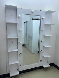 طبلة وسطية • مرايا • رفوف