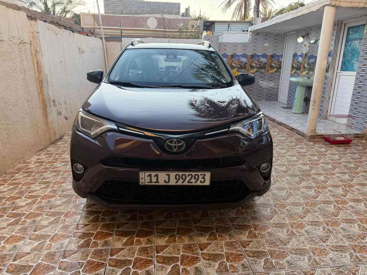 السلام عليكم لل بيع راف فور موديل 2018وارد أمريكي رقم بغداد دولي بسمي محرك 2500 كفاله تبريد تدفئة شغالات تبريد ثلج تخم تاير جديد صدر امامي خلفي جديد بيها رش 4 قطع اثر شخوط فقط ماشيه (109كم) سيارا جديده بمعنئ الكلمة بعدها بوضع الشركة سيارا جاهزا برغي متخلي عليها سعر 147 وبيها مجال العنوان ديالئ رقم الهاتف *********** الخالص, ديالى
