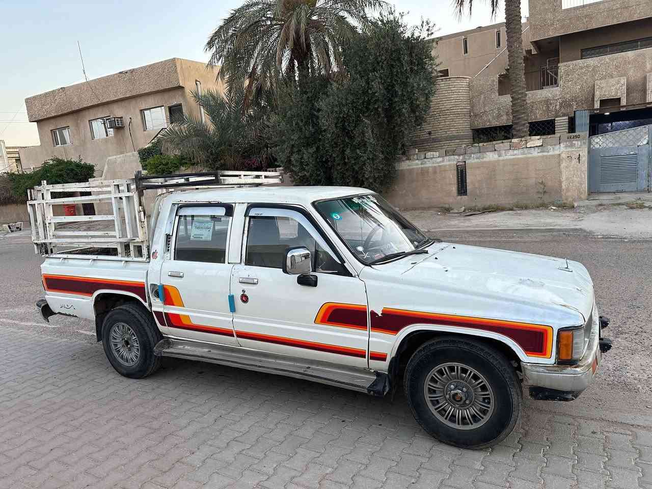 السلام عليكم بيكم دبل قماره موديل 1987 السياره كاعده وحلوه واضحه ب صور كدامكم وفيديوهات  موضحه السياره خير من الله موجوده  في بغداد العامريه   مطلوب بيها 38 ورقه وبيها مجال ارقام تواصل  *********** ورقم ثاني ***********  تواصل على رقام فقط مكلف ب نشر
