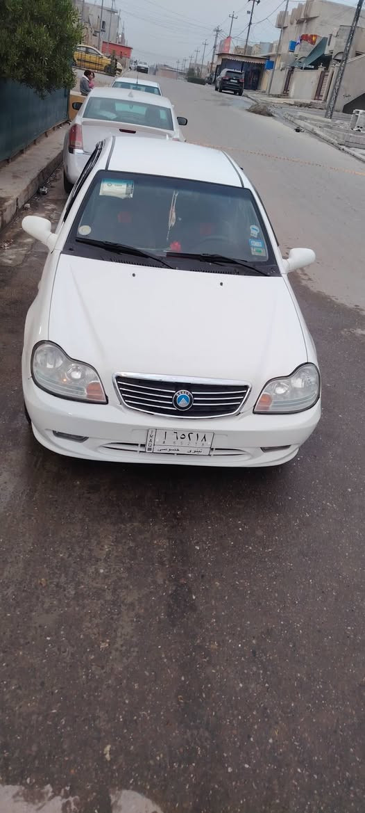 السلام عليكم سي كي اللبيع موديل 13كصه جديدكربون بنزين ورقي بيه داير مصلح جاملق الوره و جاملق الكدام ثنينهن اقل من شبر صبغ تبريد تدفئه شغال رقم نينوى شرط التحويل وكاله.السعر 60وبيه مجال  موصل ايسر ***********
