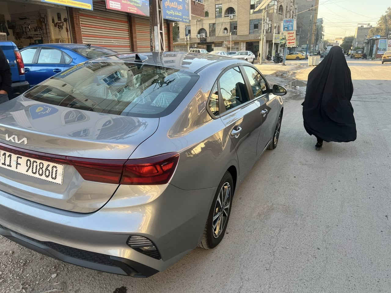 سلام عليكم فورتي مديل ٢٤ رقم بغداد بسمي حادث غرق شغاله من امريكه سعر ١٦٢ بيه مجال مكان بغداد ***********
