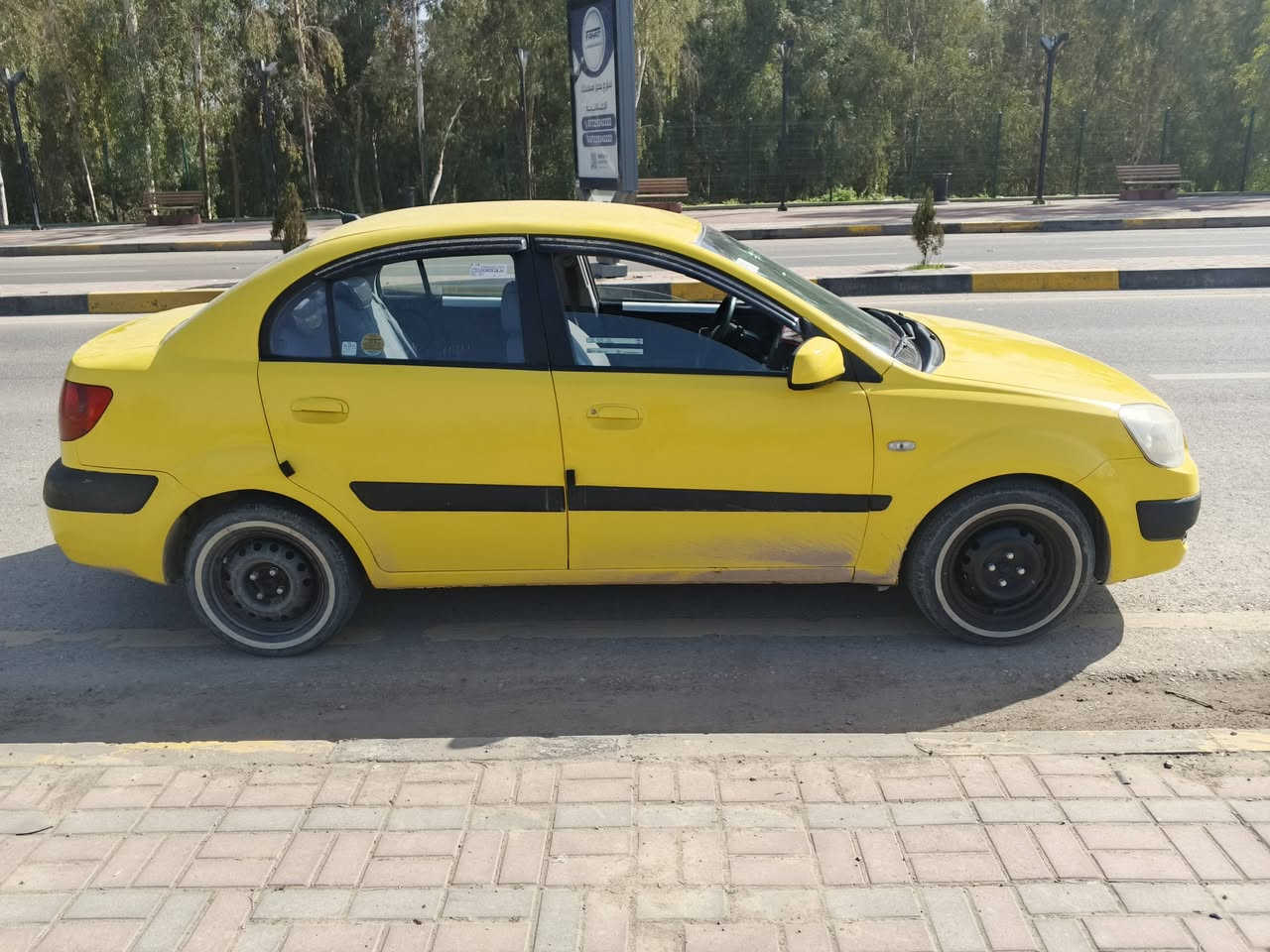 سلام عليكم كيا ريو لبيع أو مروس
سياره 2008 أمريكي
سياره شرط تحويل من موصل مشروع وطني
سياره صاحبها بل موصل
هيئه غرامات صفر 
سنويه مو صاقطه تكدر تحول
كاربون بي وراقي
سياره نظيف حيل
محرك كير شرط
سياره محرك 1600
سياره ضررها جاملغ امامي 
سعر 88بي مجال
سياره ما نقصها اي شي كبل عل شارع
طخم جديد تايرات نص عمر
تقصيط ما ابيع ابيع نقد
***********
***********
