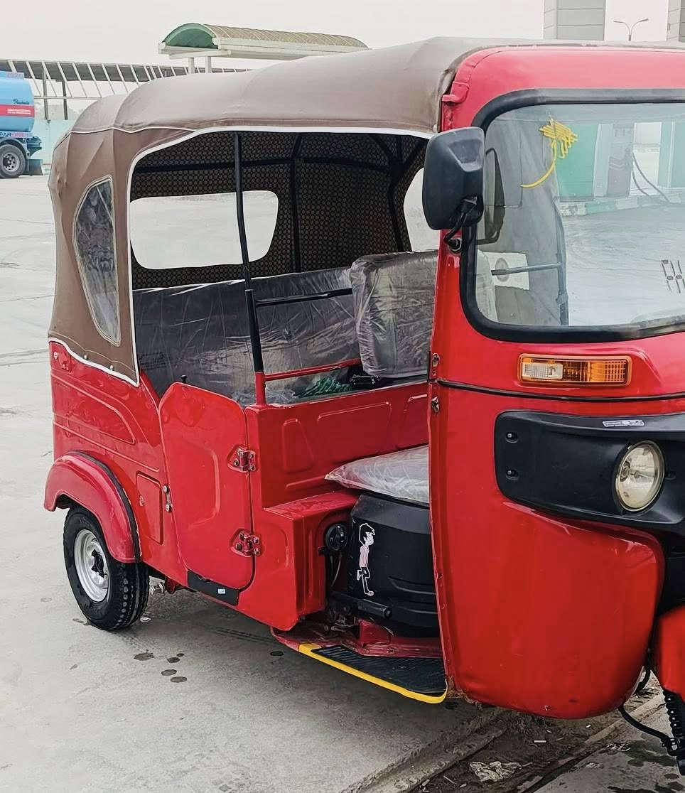 السلام عليكم تكتك موديل 22 رقم بابل تحويل ثاني يوم حلوه ومرتبه وكشرهه كلش حلوو تجي تشوف وتفحص وتقنع مال جنايه بس رجاءا الميشتري ليضل يكسر بيهه الاتصال ع هذا الرقم 
***********
0781 767 1910
