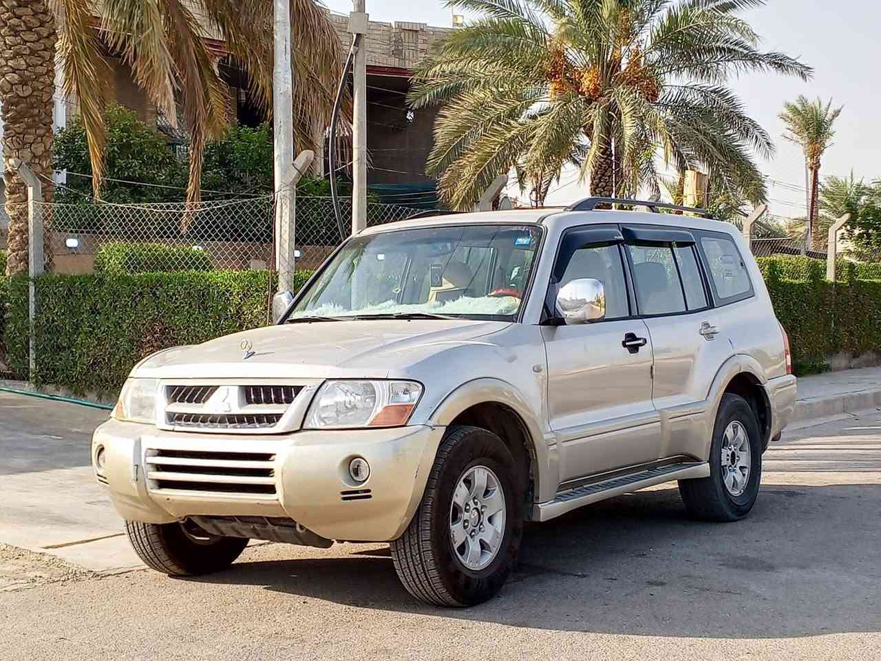باجيرو 2006 اصفر ذهبي جاهزة خير من الله تبديل باب خلفي بلادي فقط بدون صبغ بيع او مراوس الاتصال *********** تحويل ثاني يوم رقمها ديالى
