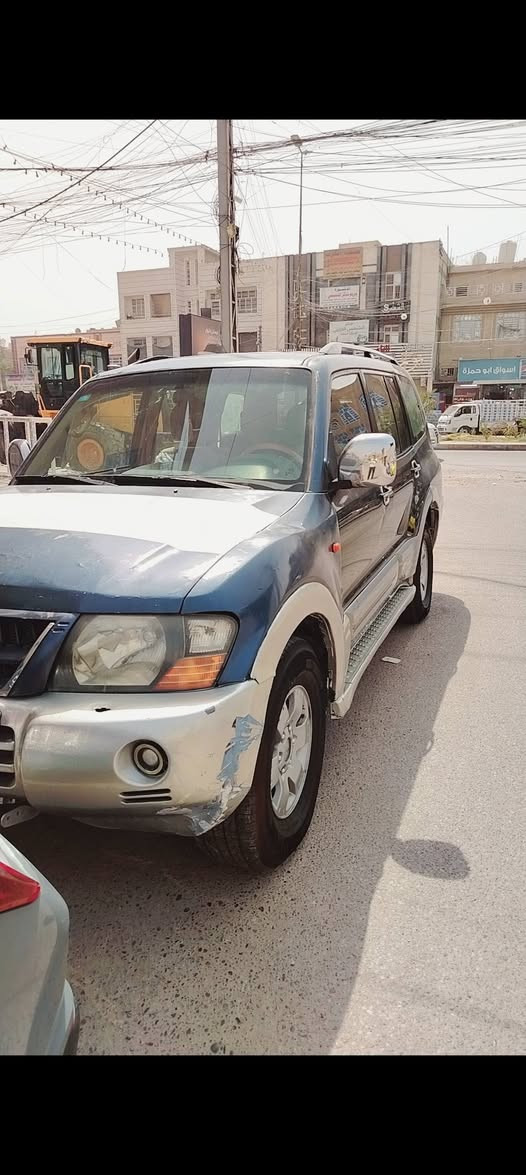 متوفر باجيرو ٢٠٠٦ محرك ٣٠٠ تبريد حداديه تايرات جدد مكاني شعب السعر ٦٣ للتصال ***********
