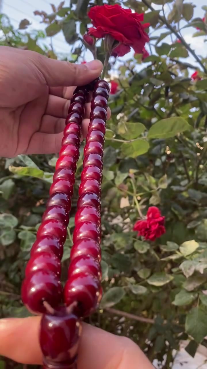 {مسباح الملوك}
مسباح فاتوران فاخر جداً 
للتواصل على الواتساب
0797334081
00962797334081
.
.
. 
. 
. 
. 
. 
. 
. 
. 
. 
. 
. 

#مسابح #مسبحة #كراكيش #شغل_يد #صناعة_يدوية #حرف_يدوية #منتج_يدوي #ذوق_رفيع #فخامة #أصالة #تراث #حرفة #تفاصيل #قطعة_مميزة #صناعة_بإتقان #ذكر #تسبيح #استغفار #عبادة #روحانية #أذكار #مسابح_ذكر #فاتوران #كهرمان #سندلس #بكلايت #عقيق #مسكي #ترتروك #شرابات #انتيمون #فاتوران


**إذا كنت صاحب هذا الإعلان وتريد حذفه لأي سبب، رجاءا أرسل رسالة إلى الدعم الفني**