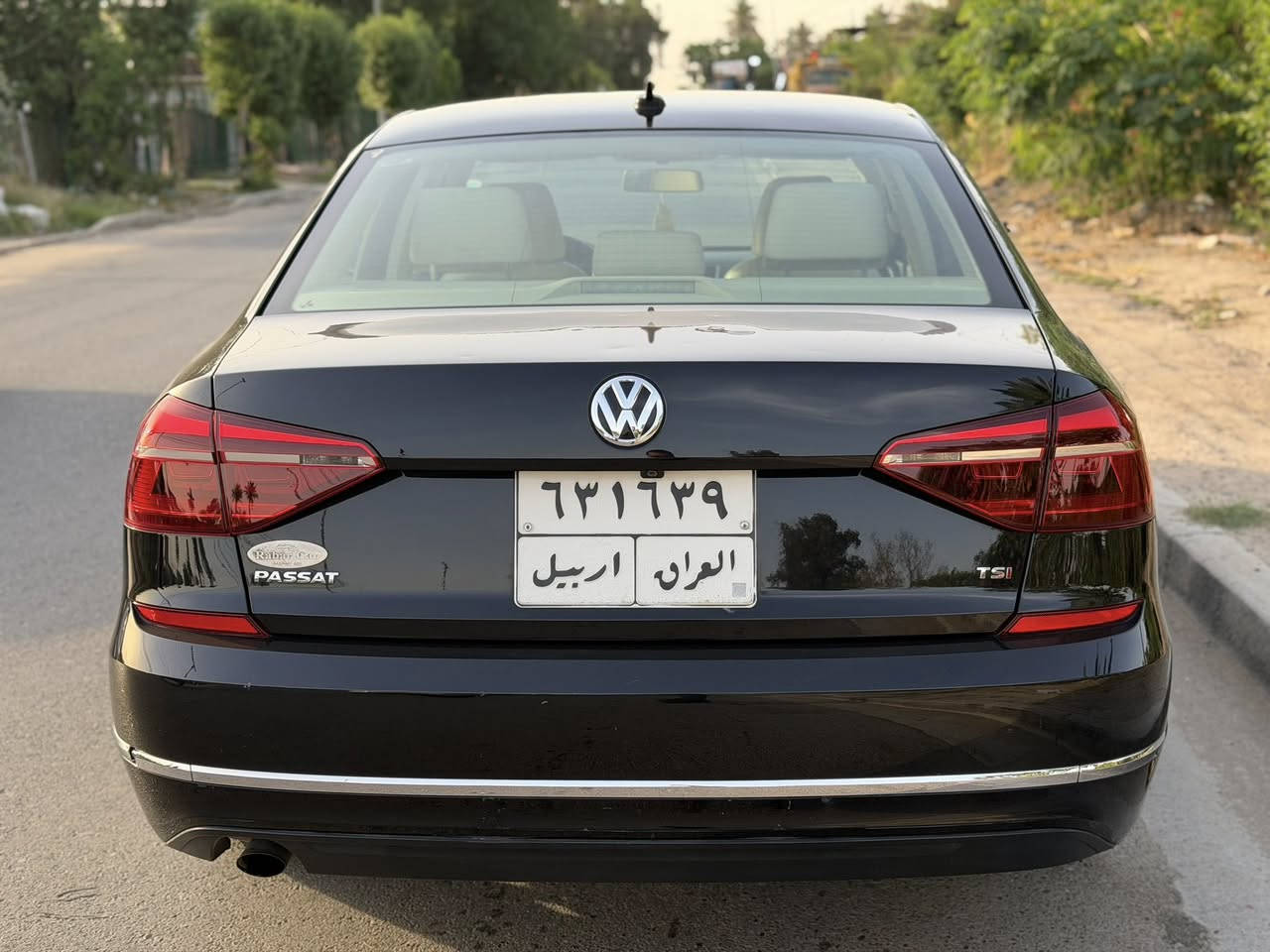 السلام عليكم 
فولكس واكن باسات 2019 فوول مواصفات اصدار خاص  Wolfsburg Edition 1/1
(( كلين تايتل )) بدون اي حادث او صبغ بدون ايرباك 
محرك 2000 تيربو 
فتحة سقف ( سلايد ) 
بصمة تشغيل و ابواب
مقاعد جلد و تدفئة و تبريد
ماشية 90 الف مايل
(( بيها حالوب فقط ))

السعر 13.800 $
رقم اربيل 
مكانها بغداد 
***********
