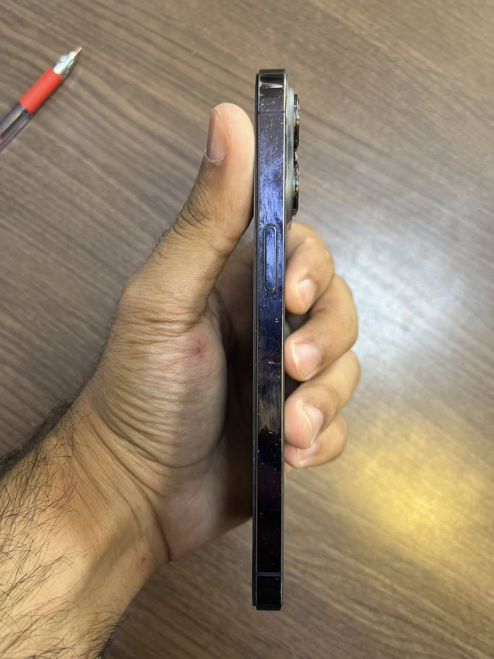 ايفون 14 بروماكس ذاكره 256 السعر 500 الف مكاني شارع فلسطين ***********
