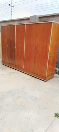 كنتور • صاج • خشب ثقيل