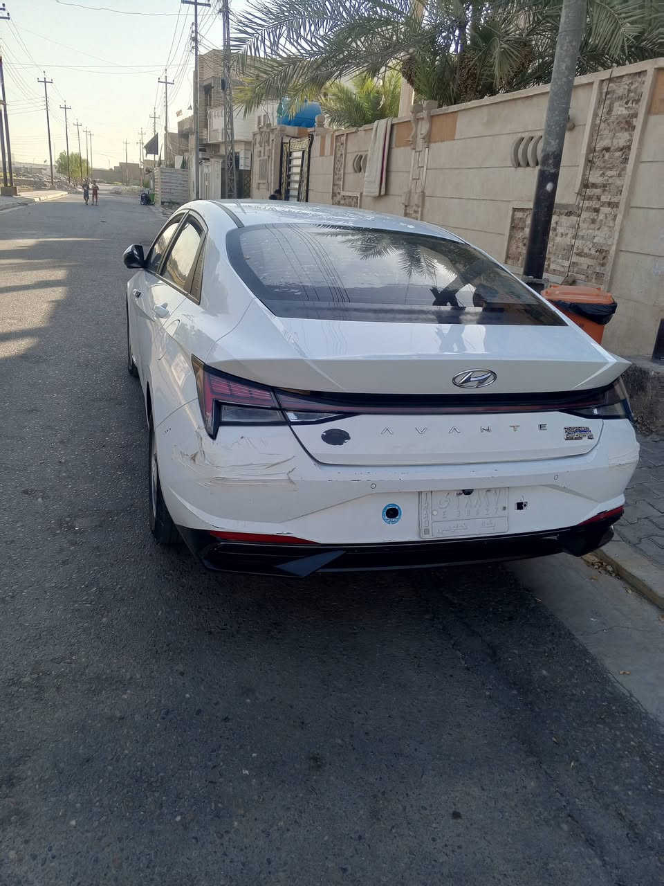 سلام عليكم انتره مديل 21 ورد اامريكي بيه 3  غطع صبغ مكان بغداد السعر 112 وبيه مجال ***********
