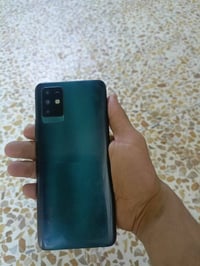 رايد ابيع هاذه جهاز نضيف الله شاهد ذاكرته 256 بس لزكه مفطوره 078902052...