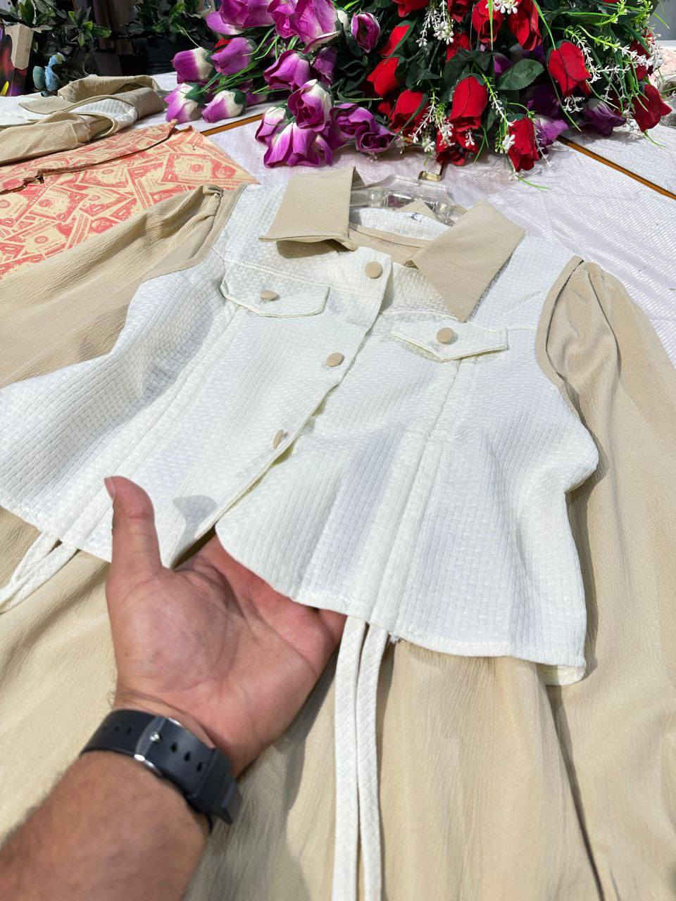 فستان مع كنزه منفصل يجنن 😍♥️

الخامة دابل صيفي ترڪي درجة اولى 💭

القياسات فري سايز يلبس من وزن ٤٥ الى ٧٠ 

متوفر خدمه توصيل لجميع المحافظات


**إذا كنت صاحب هذا الإعلان وتريد حذفه لأي سبب، رجاءا أرسل رسالة إلى الدعم الفني**