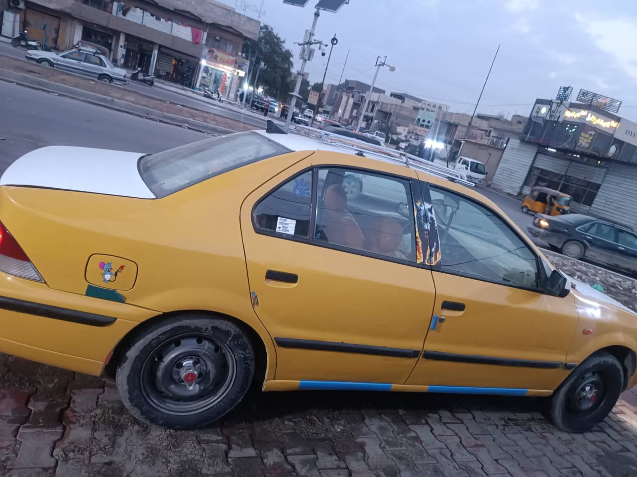 سلام عليكم سمند موديل ١١ رقم بغداد مكاني مدينه صدر قرب مستشفى جوادر ضربته جاملغ خلفي رقم لهاتف ***********
