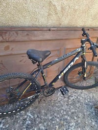 بسكليت شبابي • حجم كبير • زنجيل يحتاج تبديل