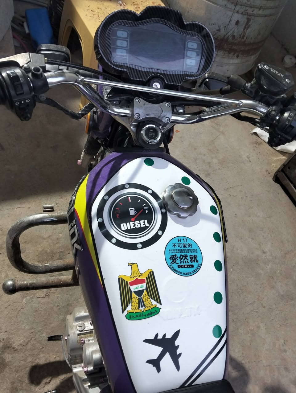 السلام عليكم دراجه للبيع موديل 25 مكينه 200 عنوان بغداد قرب جزيره سياحيه دراجه كل نقصا الاستفسار اتصل على هذا الرقم ***********
