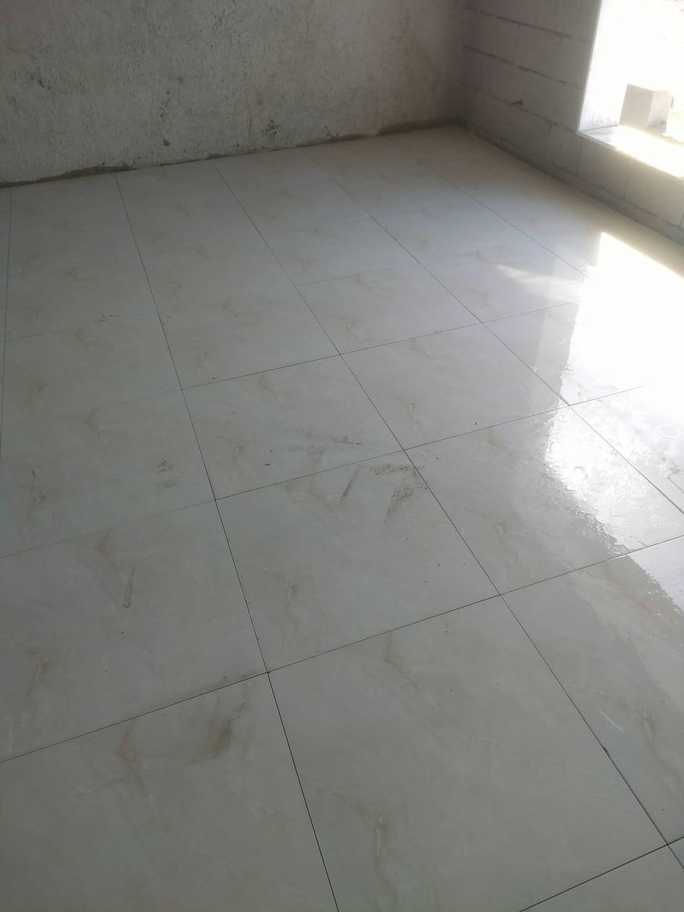 السلام عليكم شغلي داخل الموصل متفرغ حالياً بقيت الاعمال دخل ع الحساب ناشر فقط الي مجهز شغله يخابر رجاءً الاتصال ع الارقام ***********
***********
