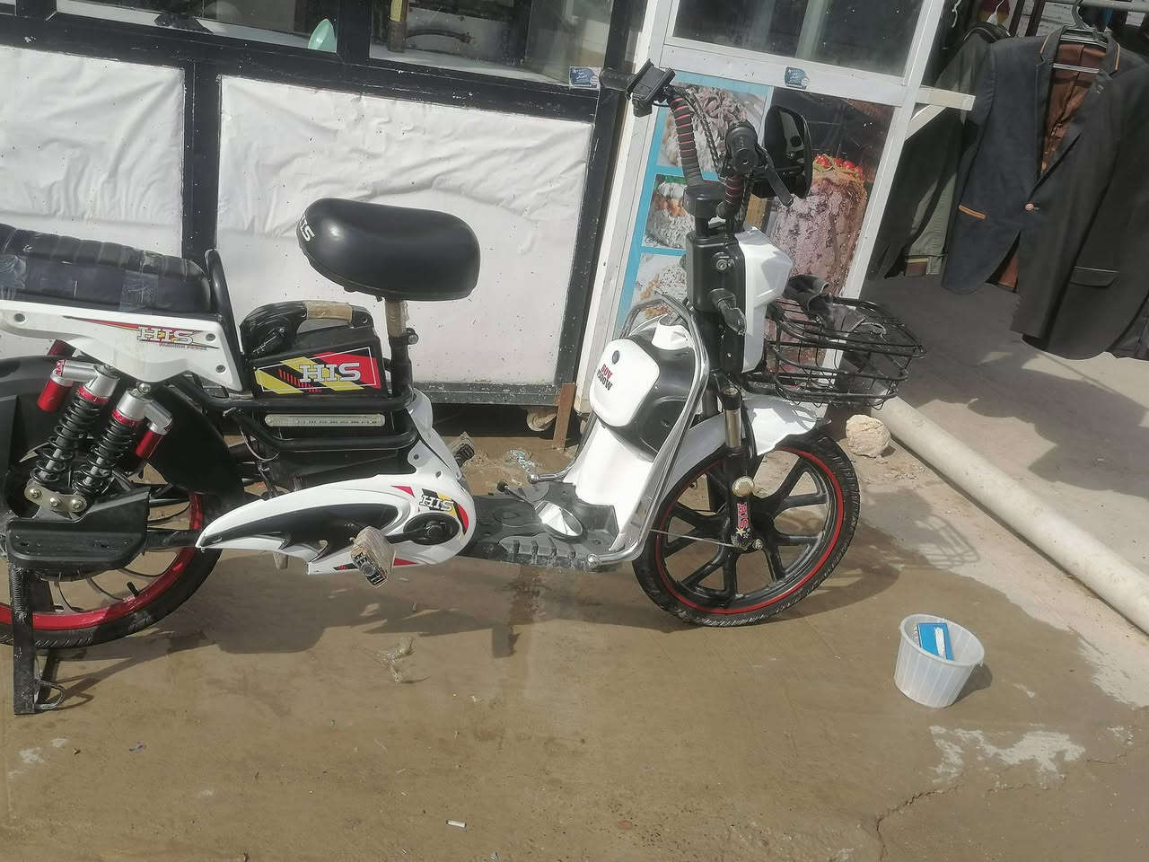 250دراجه 5بطاريات
بيهه مجال


**إذا كنت صاحب هذا الإعلان وتريد حذفه لأي سبب، رجاءا أرسل رسالة إلى الدعم الفني**