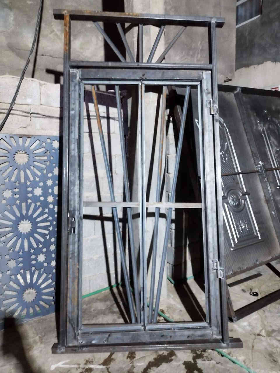 سلام عليكم ورحمه الله 
حداد متنقل داخل كربلاء 
حداد باب شباك تصليح 
درج طوارئ سقايف 
محجرات درج باب سلايت 
اسعار مناسبه للاستفسار الاتصال على الرقم التالي ***********يوجد واتساب على الرقم ❗
