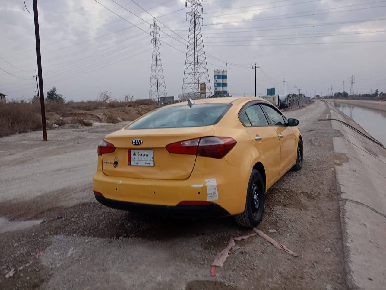 ياالله السلام عليكم كيه فورتي وارد أمريكي موديل ٢٠١٥ ضرر أمريكي بنيد بدون دواخل بدون ارباك بيه قباق جنطه بادل بلادي بدون دواخل سونار منشور داخل الصوار  مكينة 2000 دوش لاصرف ولااتبخير برغي ما مفتوح مكينة بلادي صدر امامي خلفي جديد سياره احله من صوار مال جني سعرها ١٠٥بيه مجال لطيبين مكان ديالى بعقوبة رقم اتصل على صاحب سياره ***********
