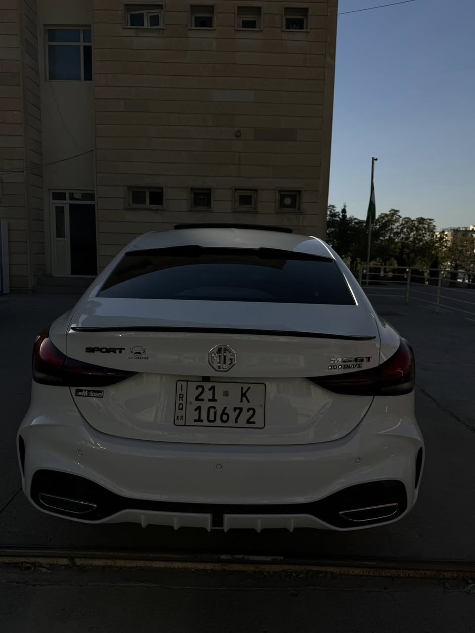 2025‏Mg GT
بۆفرۆشتن
سەیارەکە زۆر تازەو لۆکە تەنها ٤٠٠٠کم رۆشتووە
گاعی و سەر دۆسیەی بۆ دانراوە وە کامل جوانکاری بۆ کراوە
یەکسەر لە motselسێرڤسی بۆکراوە رۆن گۆراوە
باڵ سەر سنوق  و سەر جام ئاوێنە باتمان بۆ دانراوە 
تەنها ژیر دۆسیەکەی ١بست قوپاوە هەر دیار نیە
نرخ:١١٨$ قفڵی بێ معاملە
***********
