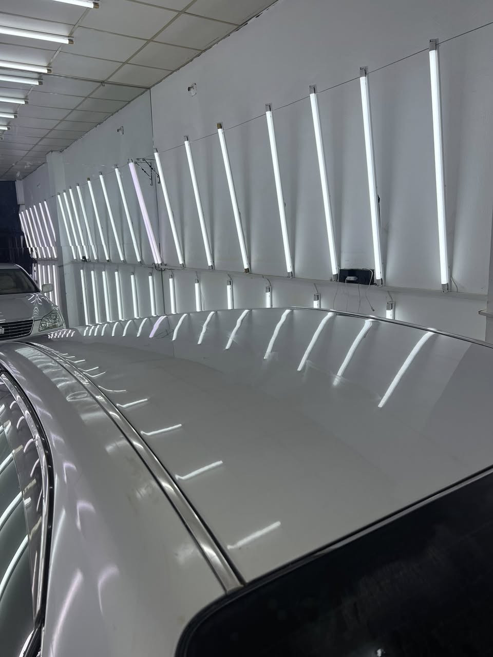 .
ماشااللە لە ماڵی هەموو لایەک
شاهینە 
موس موس موس
٢٠٠٥ 
بەحری
١٨٠ گێڕو مەکینە بچوک
ناوزەرد دوو دوگمە
یەک پارچەی ئەوروپایە سۆنەرەکەیم داناوە
تایەو ویلی تازەیە یەک مانگە بۆی بەستراوە سفرە
ڕۆنی گێڕو مەکینەی تازە گۆڕاوە
سەقفی زۆر جوانە
سەر دەشبووڵی زۆر جوانە
١٣٦ هەزاری حەقیقی ڕۆشتووە
سەیارەکە ماڵانە هی دەس مەعرەز چی نیە
کامل کامل مەسرەف کراوە تێر مەسرەفە
سعری ٦٠ گەڵاو مەجالێکی برایانە
ژ.م

0776 699 44 09
شوێن هەڵەبجەی تازە(شارەزور)
مشتەری نیت سەری خۆمو خۆشت مەیەشێنە
