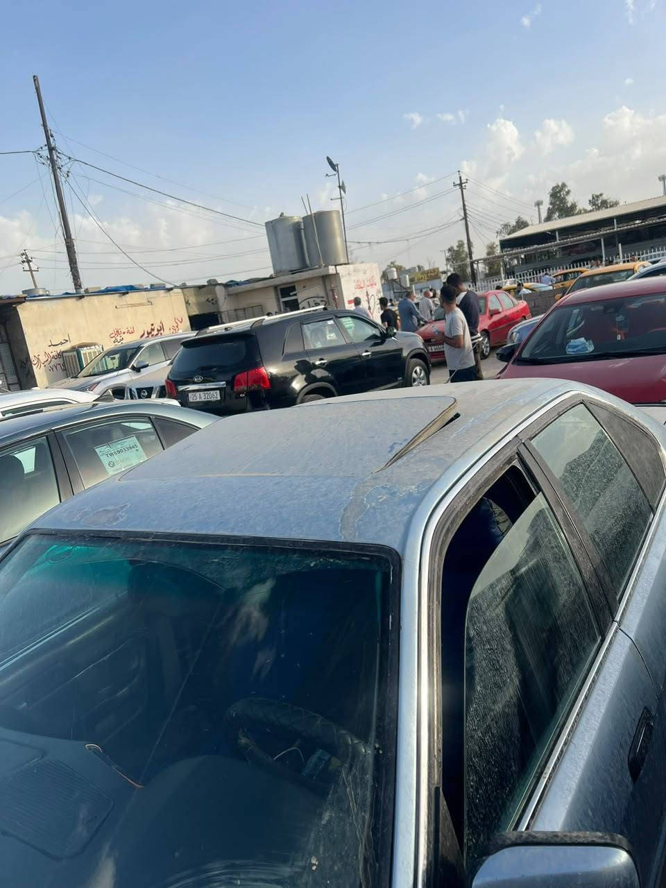 بي ام دبليو موديل ١٩٩١ حجم ٥٢٠محور ٥٣٠ بومه ٢٠٠٣ لاصرف لابخار حداديه جديد كير اوتو جامات اوتو تبريد شغال سنويه ساقطه رقم كركوك بطاقة باتزين بدون ظرب السياره حلوه احلا من الصوره الشراي يتصل ***********
