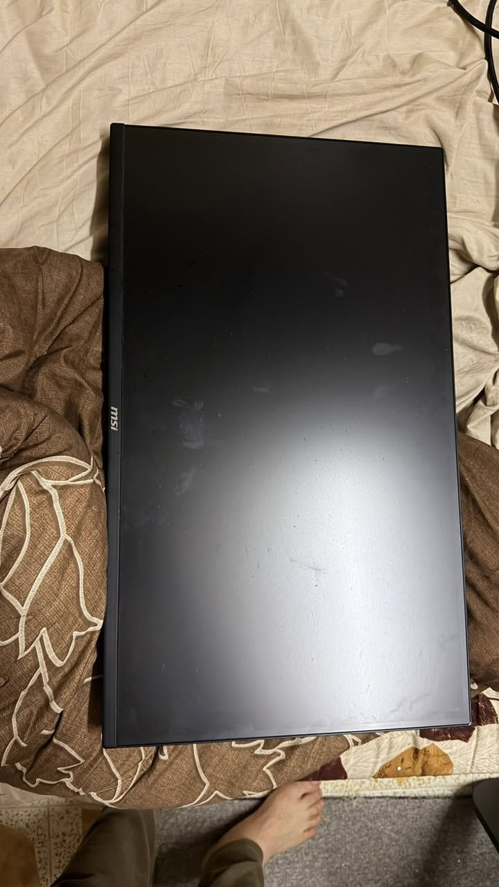 السلام عليكم 
شاشة msi
27in
180hz
2k
0.5 ms
السعر 220 الف
شبه جديدة استخدام ٣ اشهر قليل


**إذا كنت صاحب هذا الإعلان وتريد حذفه لأي سبب، رجاءا أرسل رسالة إلى الدعم الفني**