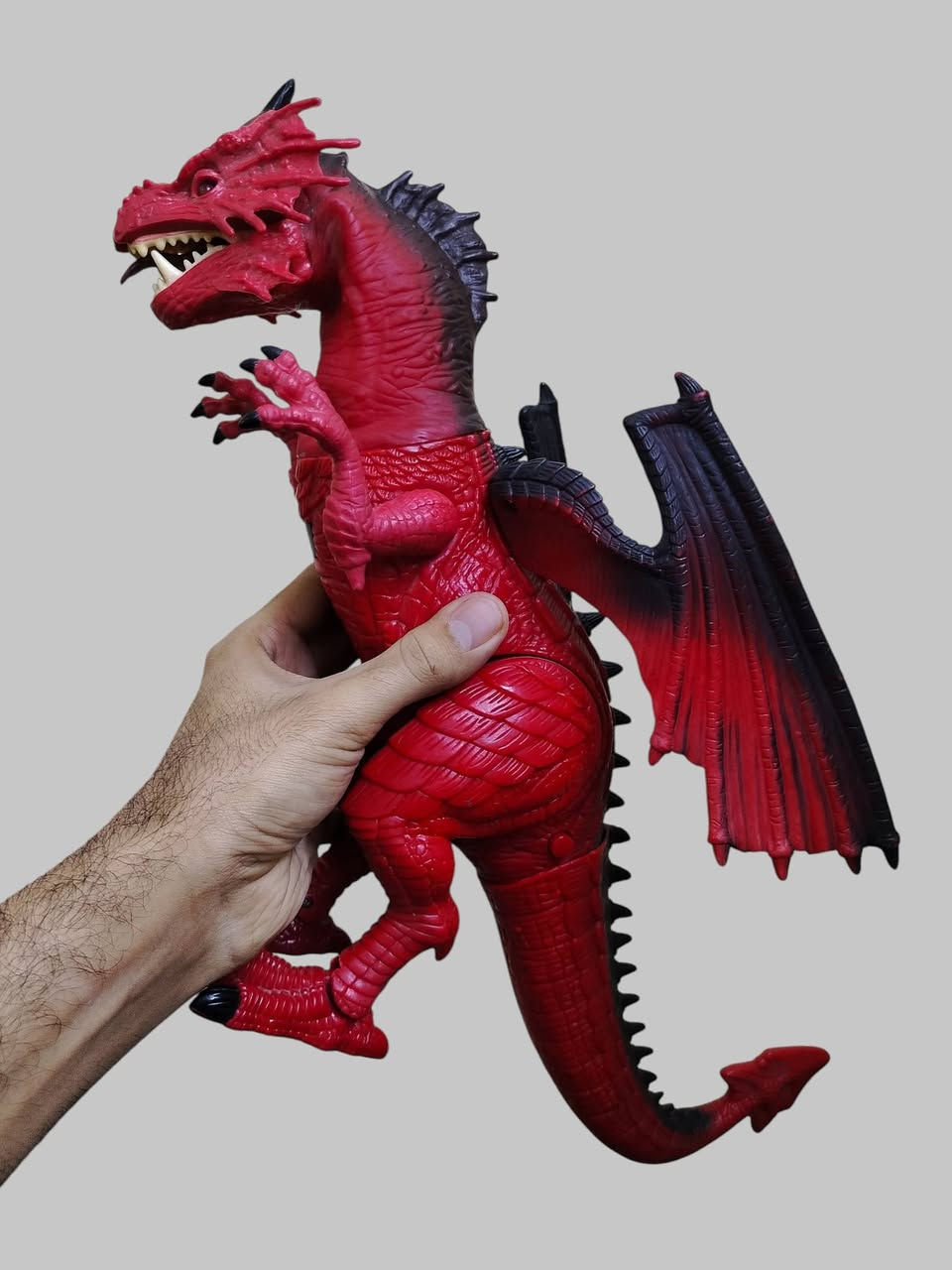 متوفر ✅
مجسم التنين مفصلي بتفاصيل واقعية 😍 
حجم القطعة واضح في الصورة 😌 
للحجز يرجى المراسلة على الخاص ☎️ 
يتوفر توصيل لكل محافظات العراق 🚗


**إذا كنت صاحب هذا الإعلان وتريد حذفه لأي سبب، رجاءا أرسل رسالة إلى الدعم الفني**