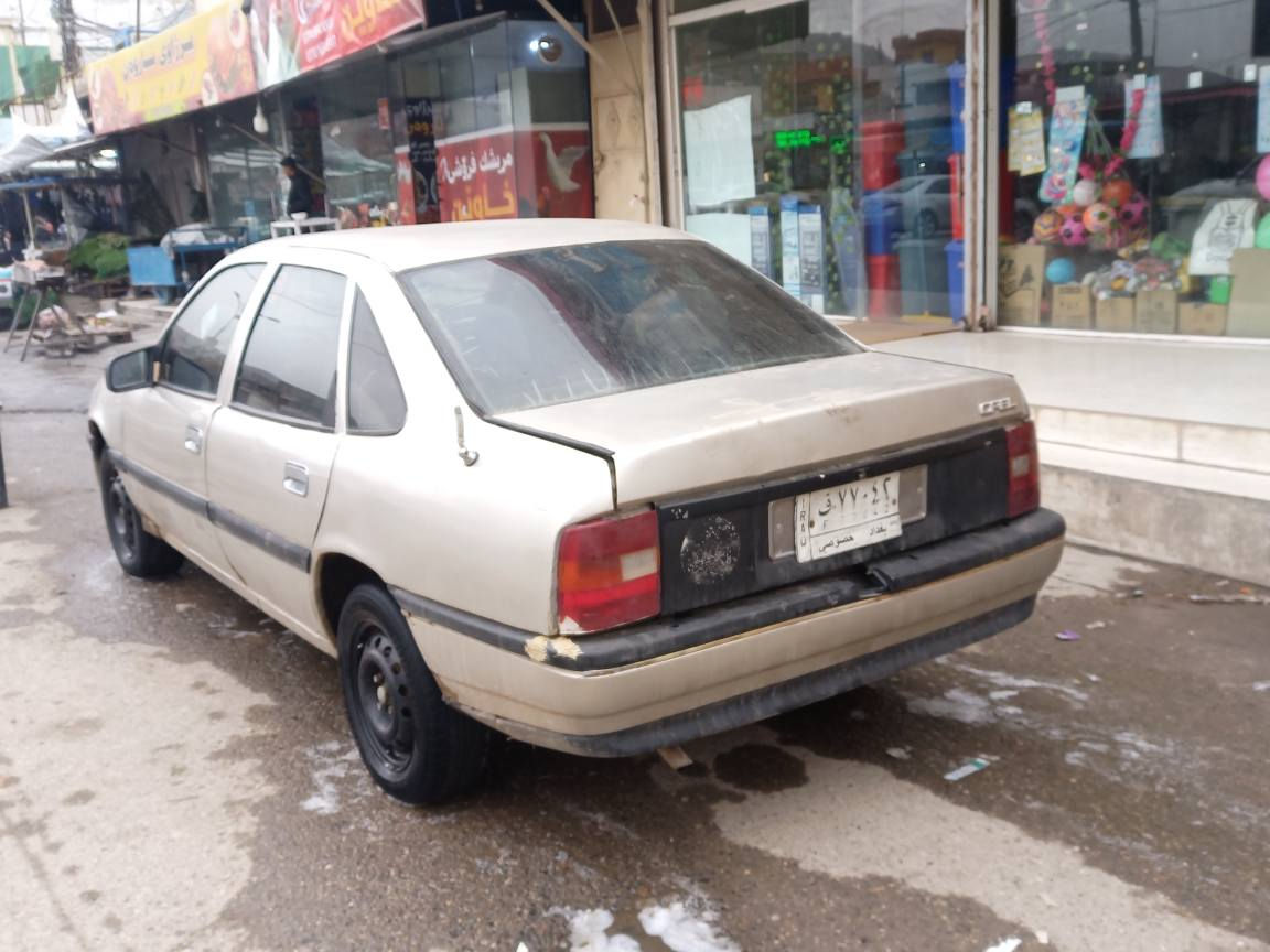 ئۆلڵ بۆ فرۆشتن
مەکینە ١٦ قایش پان
هەمو گیانی بەشەرت
رەقەم بەغدادی ئەسڵی
سعریشی ١٧ وەرەقەو مەجال
*********** السليمانية, العراق
