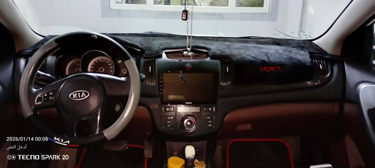 سلام عليكم. كيا سيراتو 2010. كير اوتو وعادي. رقم اربيل دولي.. دفتر بنزين بي.. باسمنه شرط تحويل وكالة.. السيارة بيها ثلاث قطع صبغ.. جاملغ خلف السائق وبابين وسقف بي بارد بدون صبغ.. بجم والحوض كبس. كير ومحرك شرط تبريد فقط غاز وغير الغاز على مسؤوليتي. للبيع فقط سعره 73$مكاني كركوك *********** كركوك, العراق
