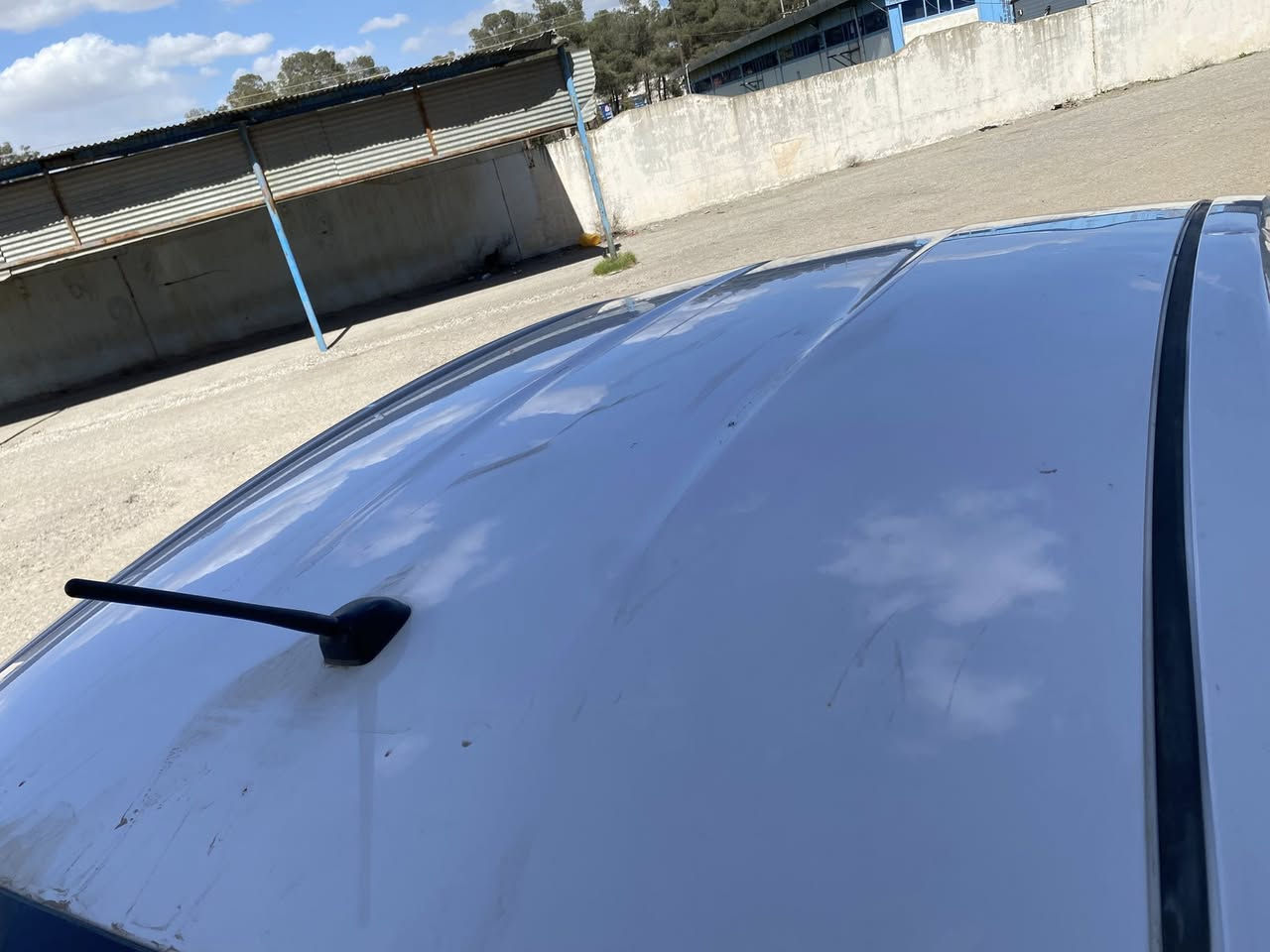 نیسان سەنی لاکشمیبای 2019 گێڕ ئۆتۆماتیک ڕەقەم هەولێر سێ پارچە بۆیاخ و ناوگرتنی دواوەی هەیە پێشەوەی کەپسە گێڕ و مەکینە و تەبرید و تەحویل و غەرامە بەشەرت 
نرخی 84 گەڵا و مەجال 170 هەزار غەرامەی لەسەر لەکاتی کڕین پارەکەت ئەدرێتەوە شوێن سلێمانی 
***********
***********
کۆڕەک واتساپی هەیە 

نيسان صني هندي 2019 گير اوتوماتيك رقم اربيل بيها 3 قطع صبغ و شوية دواخل من ورا والكدام كبس گير و مكينه وتبريد وتحويل و الغرامه بشرط السعر 84 ورقة ومجال بيها 170 الف غرامة ورا المعاملة يرجع لك المكان السليمانيه والتصال على هذا الارقام الي مسجله فوك والكورك بي واتساب
