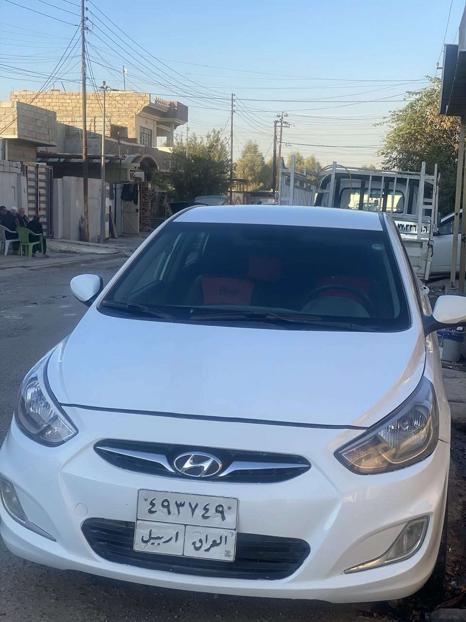 السلام عليكم
اكسنت مضلع موديل ١٧ 

الضرر ٤ قطع ابيع حزام 

مابيها دواخل

ابيع قسط فقط 
***********
***********
