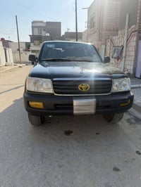 لاندكروزر • ٢٠٠٤ • مزاد الداخلية